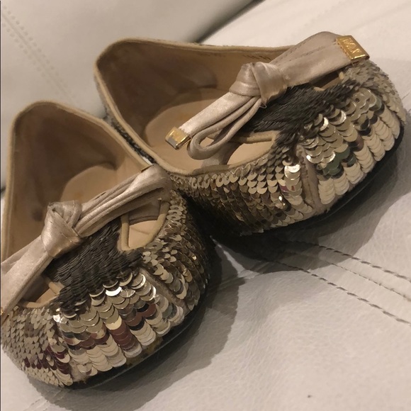 EMPORIO ARMANI GOLD SEQUIN FLATS - Picture 5 of 8